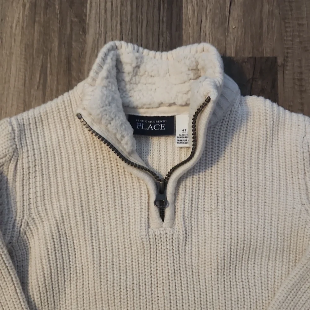The Children's Place Ivory Zip Sweater Size 4/5